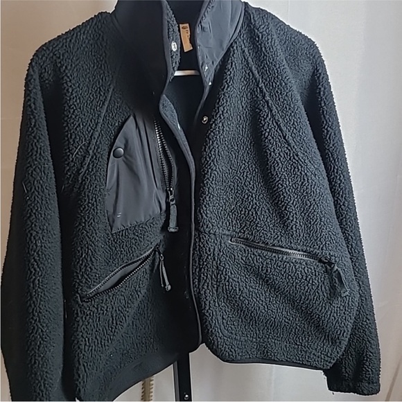 FP Movement by Free People Jackets & Blazers - FP Movement by Free People Black - hit the slopes fleece jacket